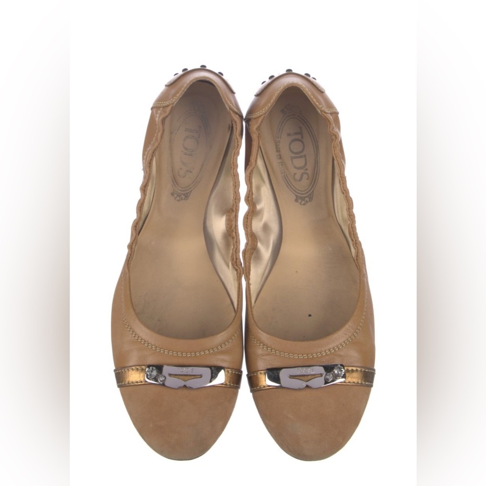 Tods Leather Ballet Flats with Crystal Embellishments size 10
